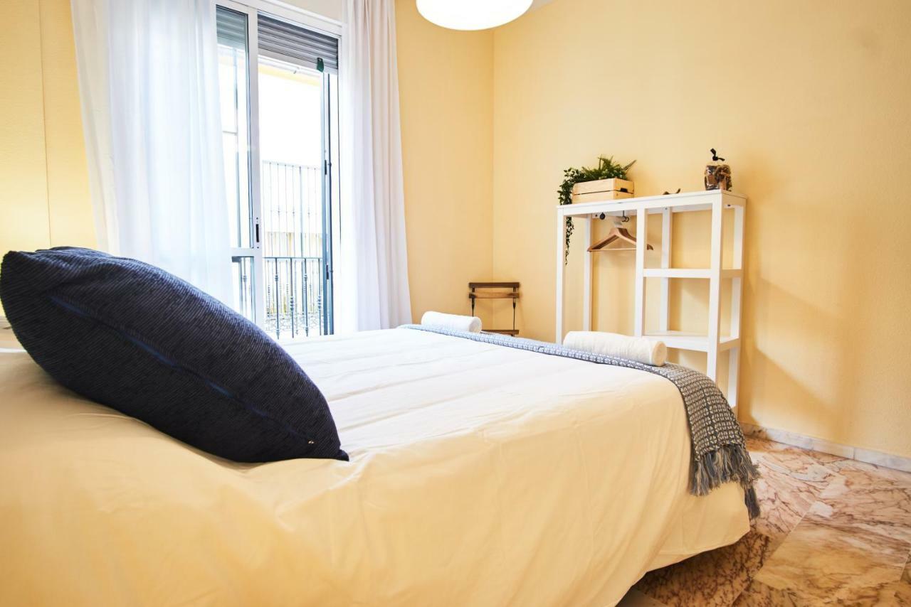 Appartamento Escoberos Courtyard Duplex By Valcambre Siviglia Esterno foto