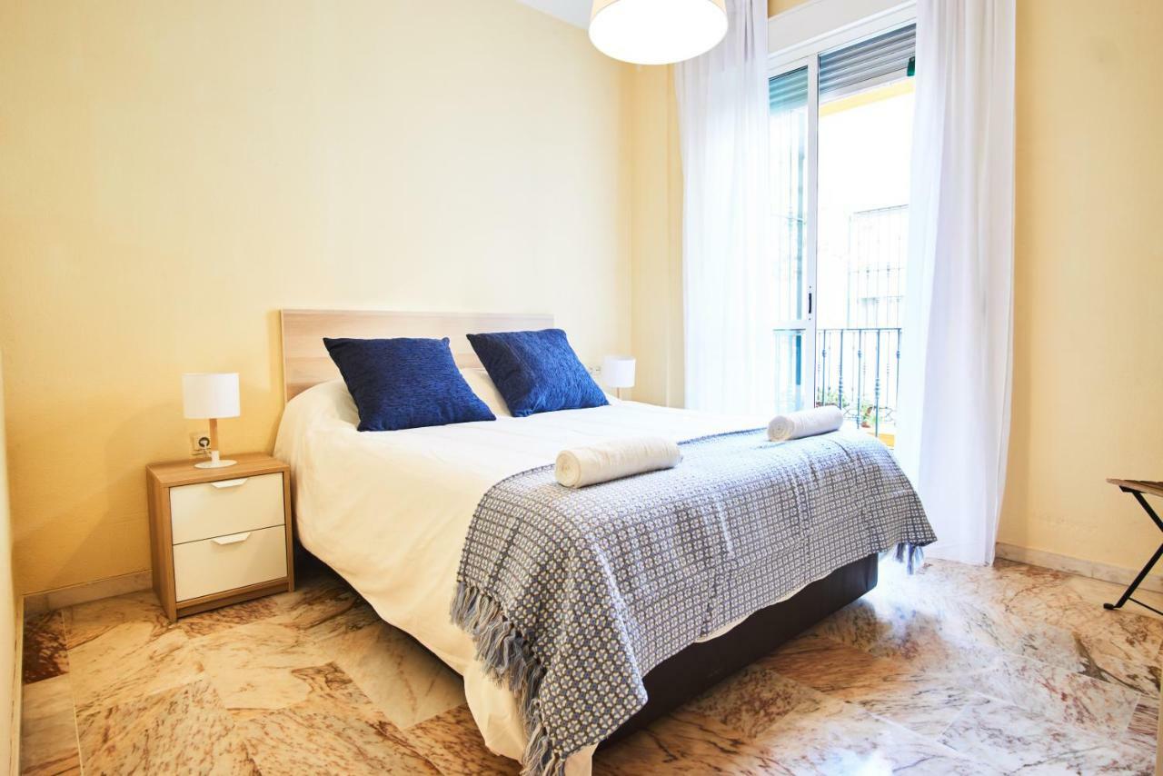 Appartamento Escoberos Courtyard Duplex By Valcambre Siviglia Esterno foto